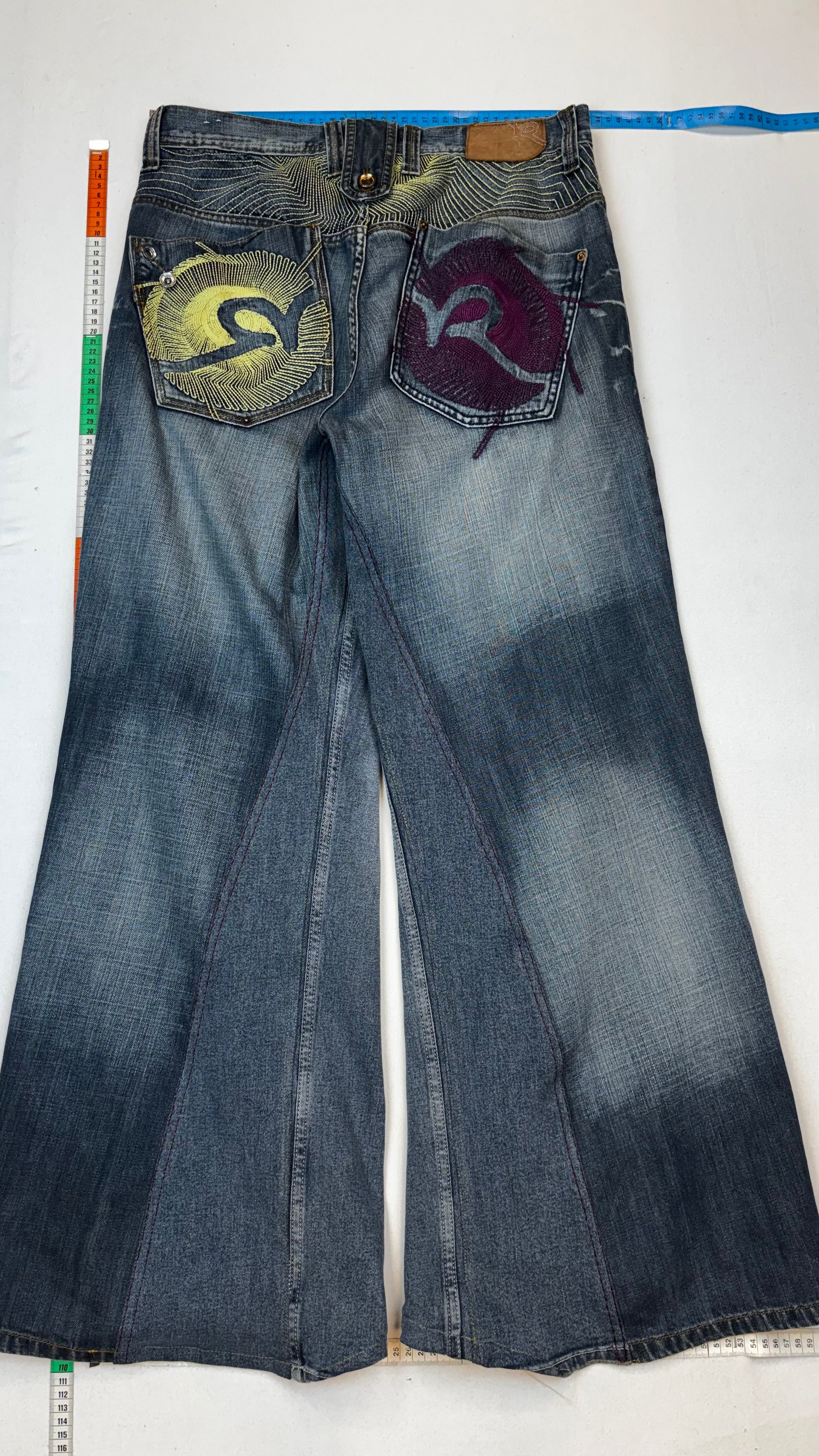 Roca wear flared jeans