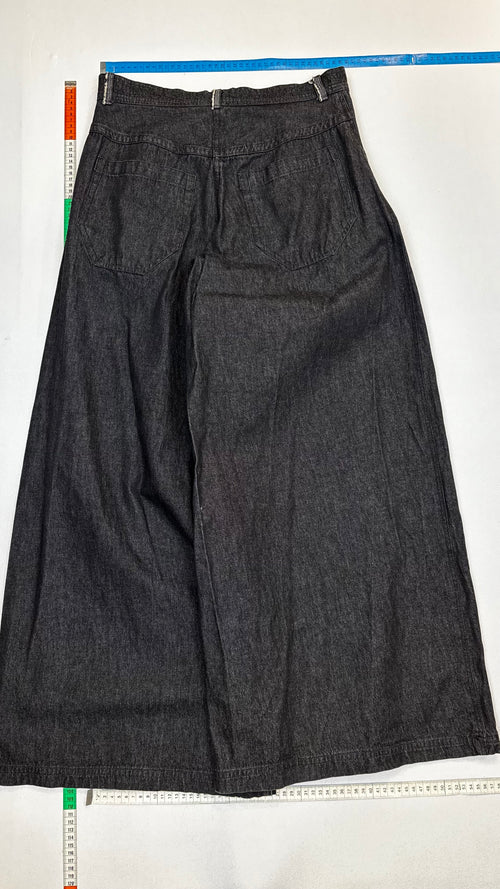 Black baggy jeans