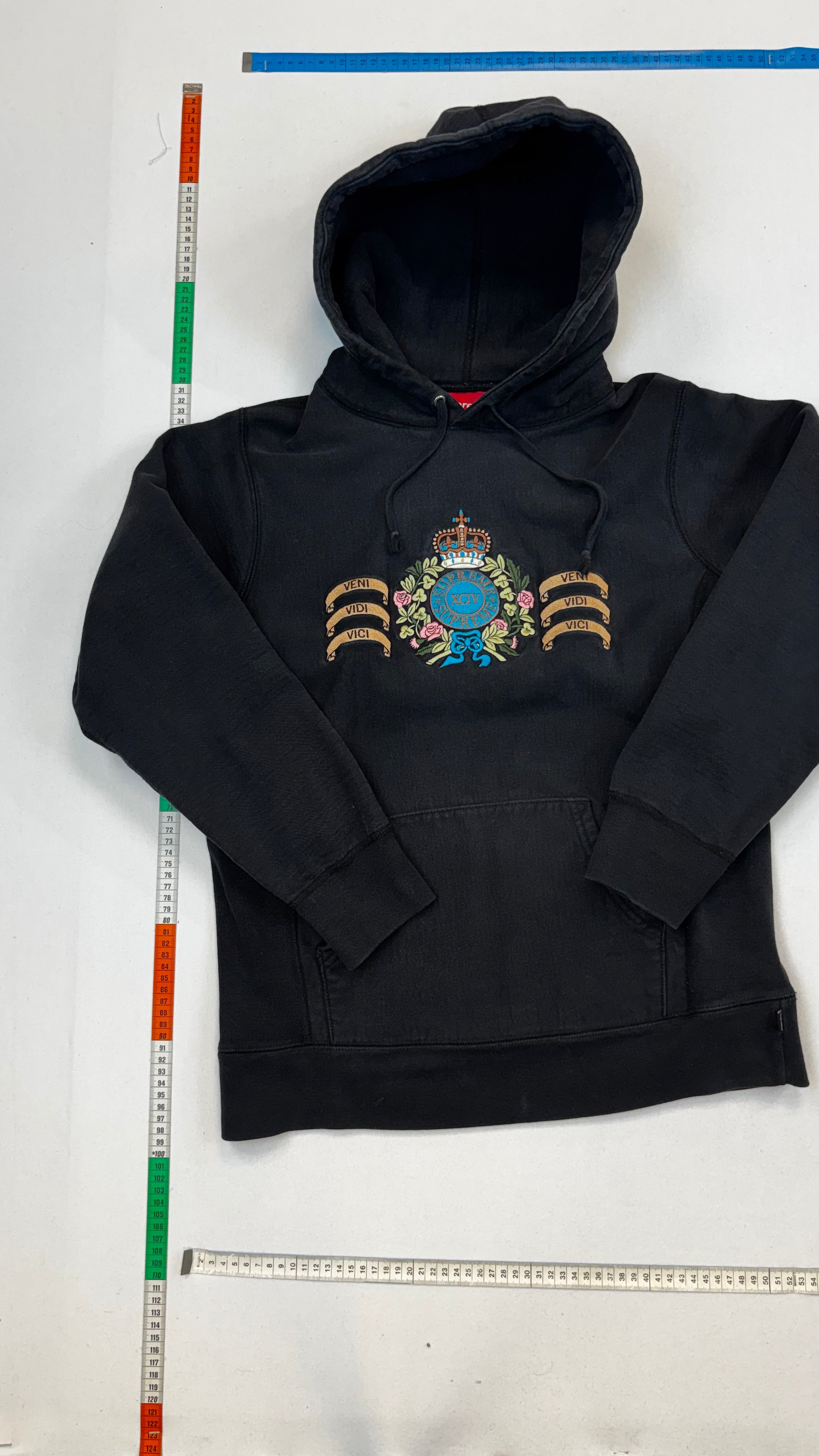 Supreme hoodie