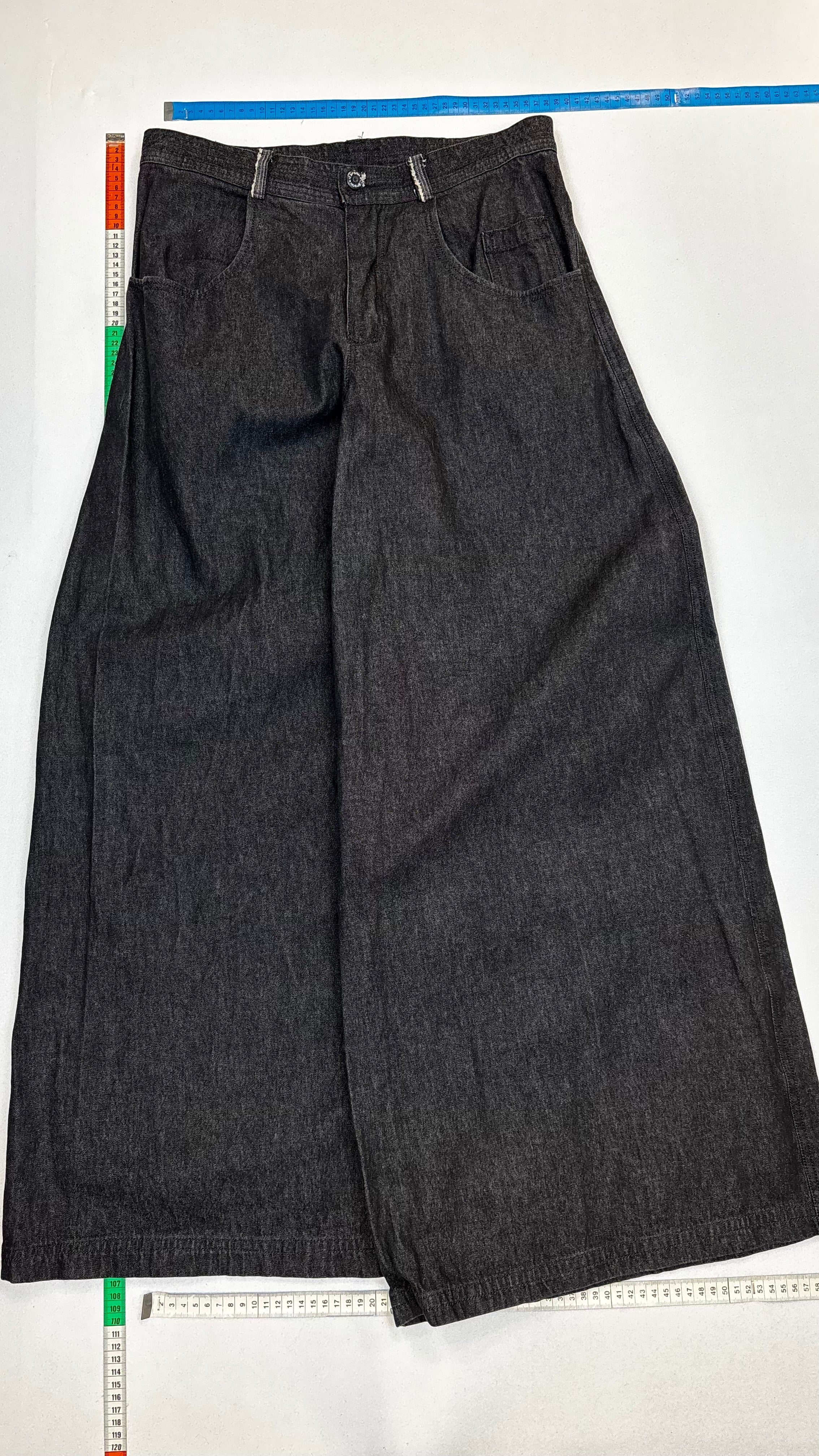 Black baggy jeans