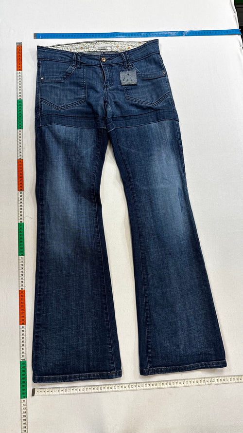 Bootcut jeans