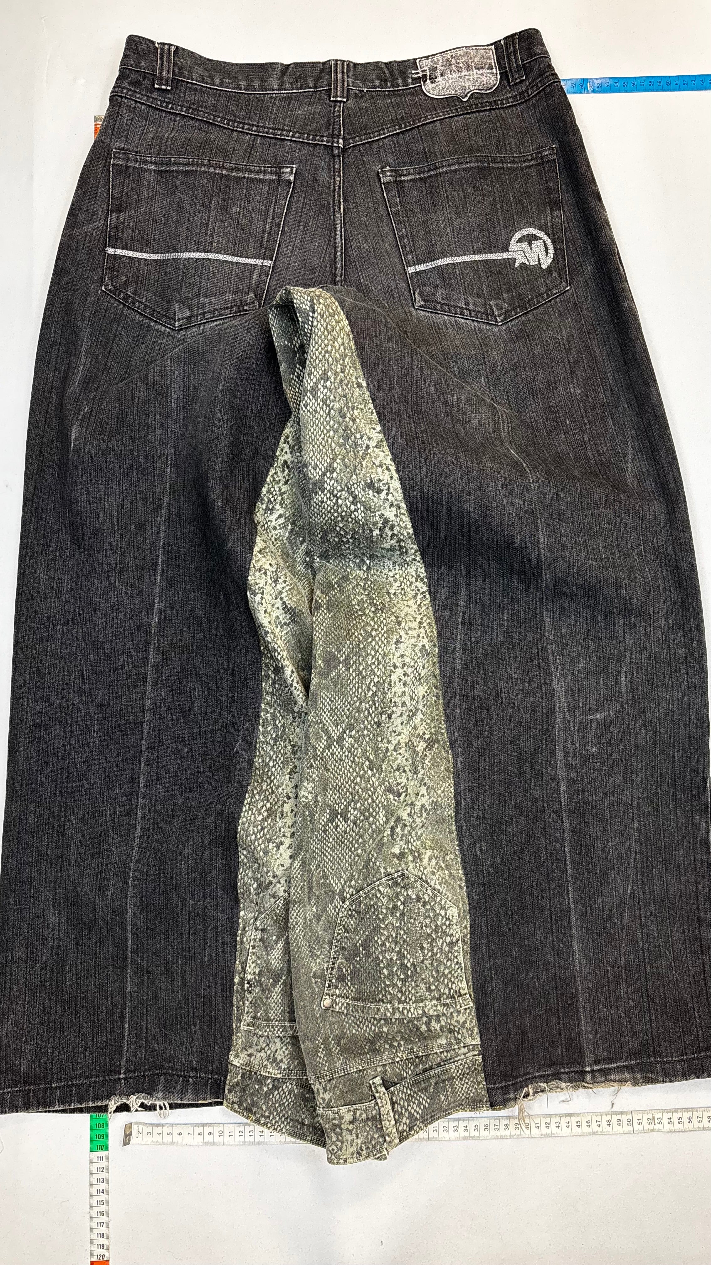 Mecca baggy jeans