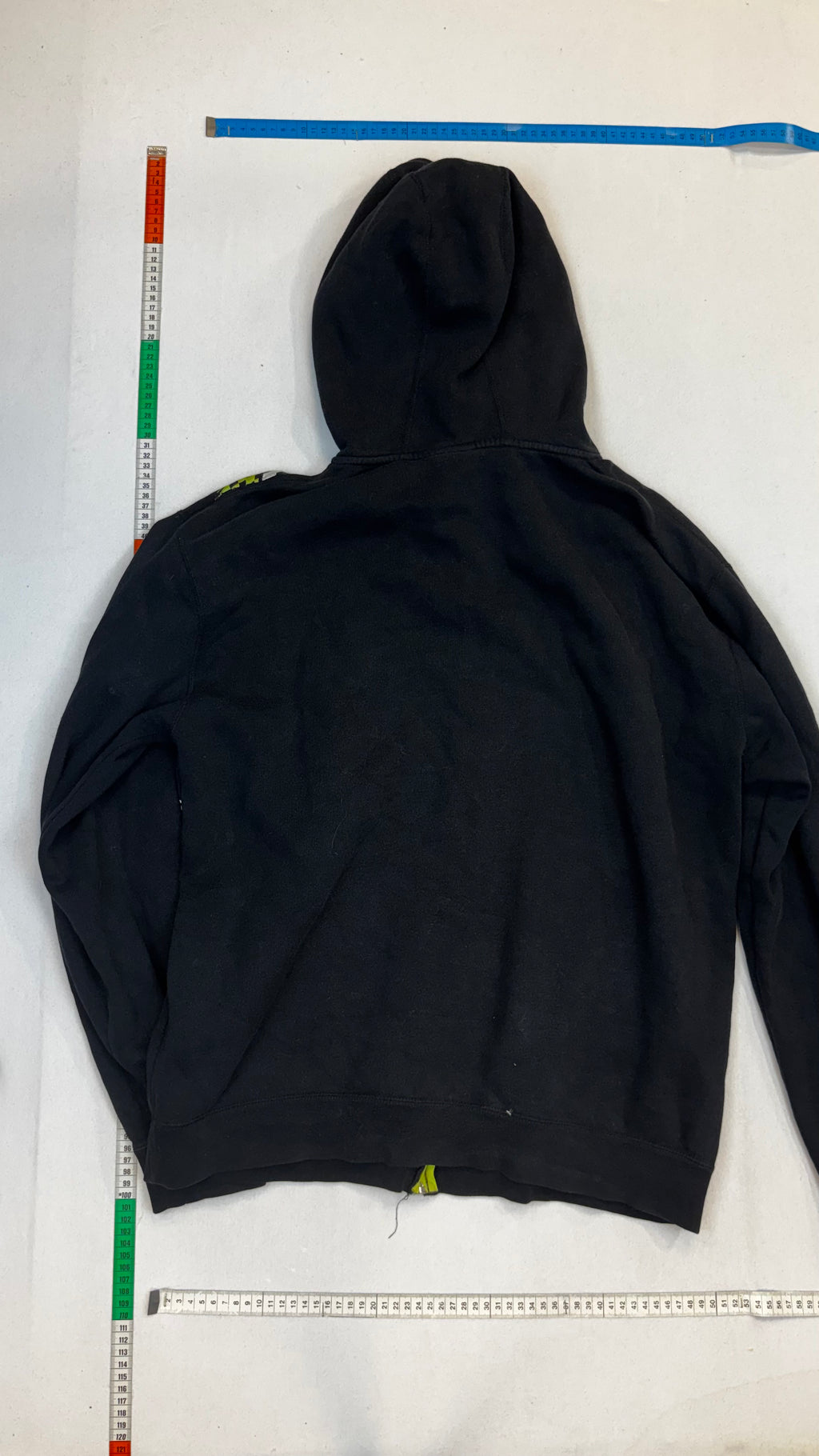 Volcom zip up