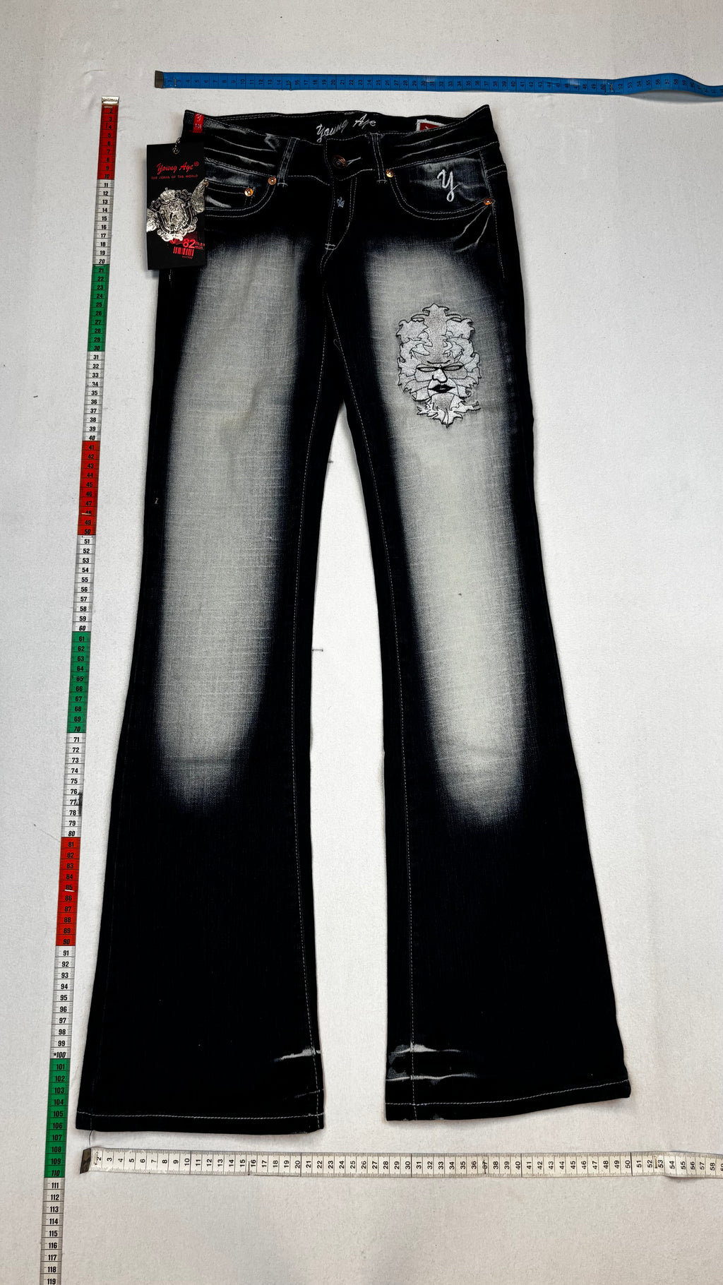 Young age bootcut jeans