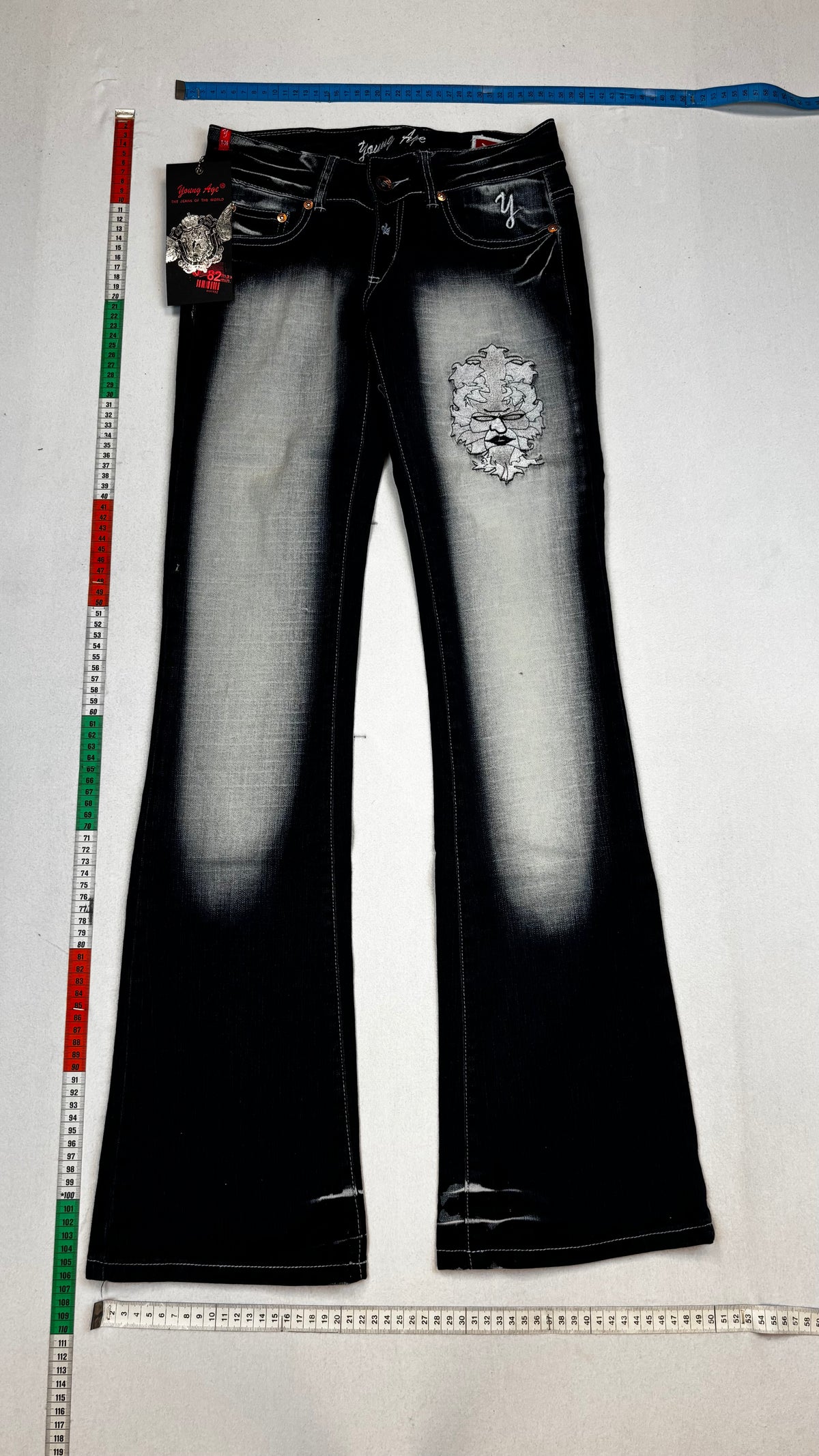 Young age bootcut jeans
