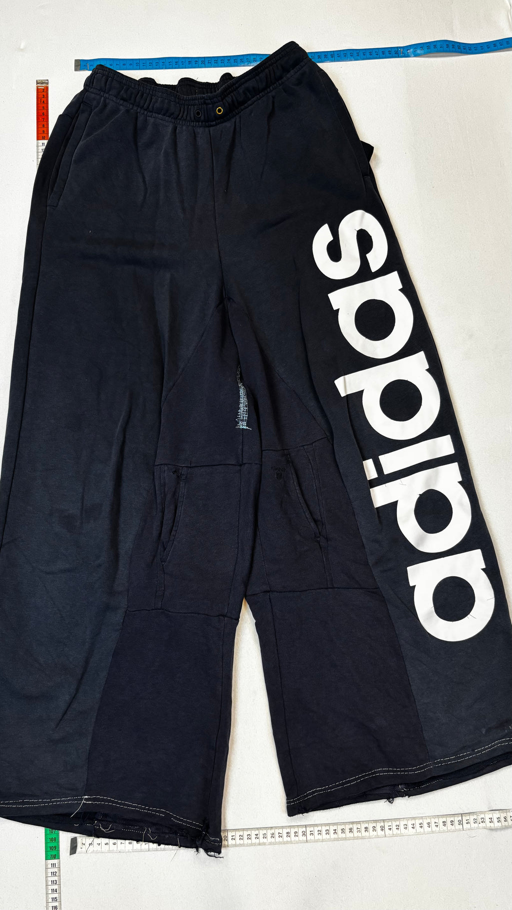 Baggy joggers