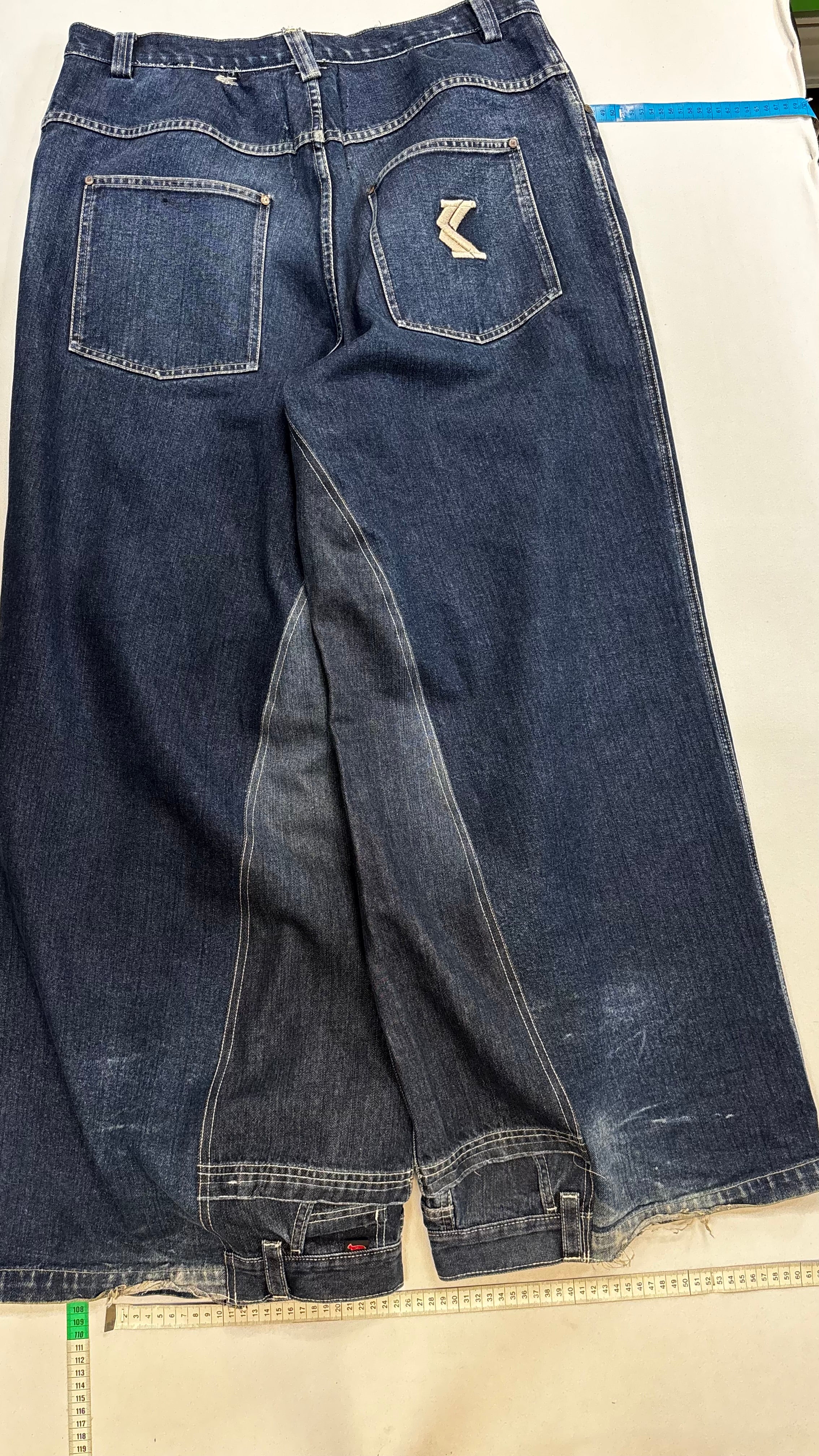Karl kani jeans
