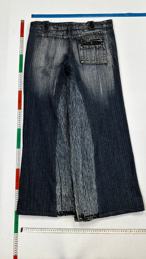 Baggy jeans