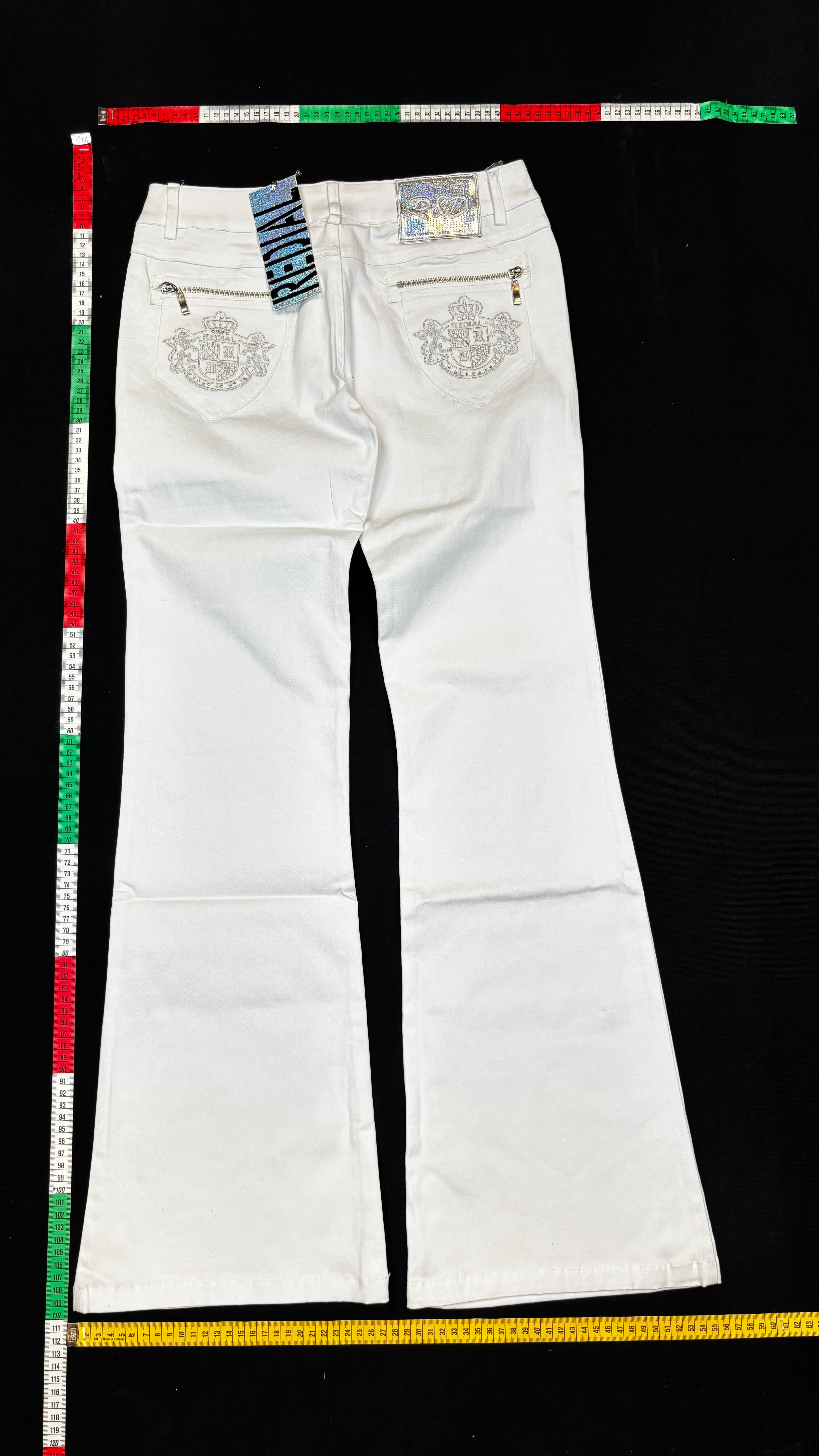 White bootcut jeans