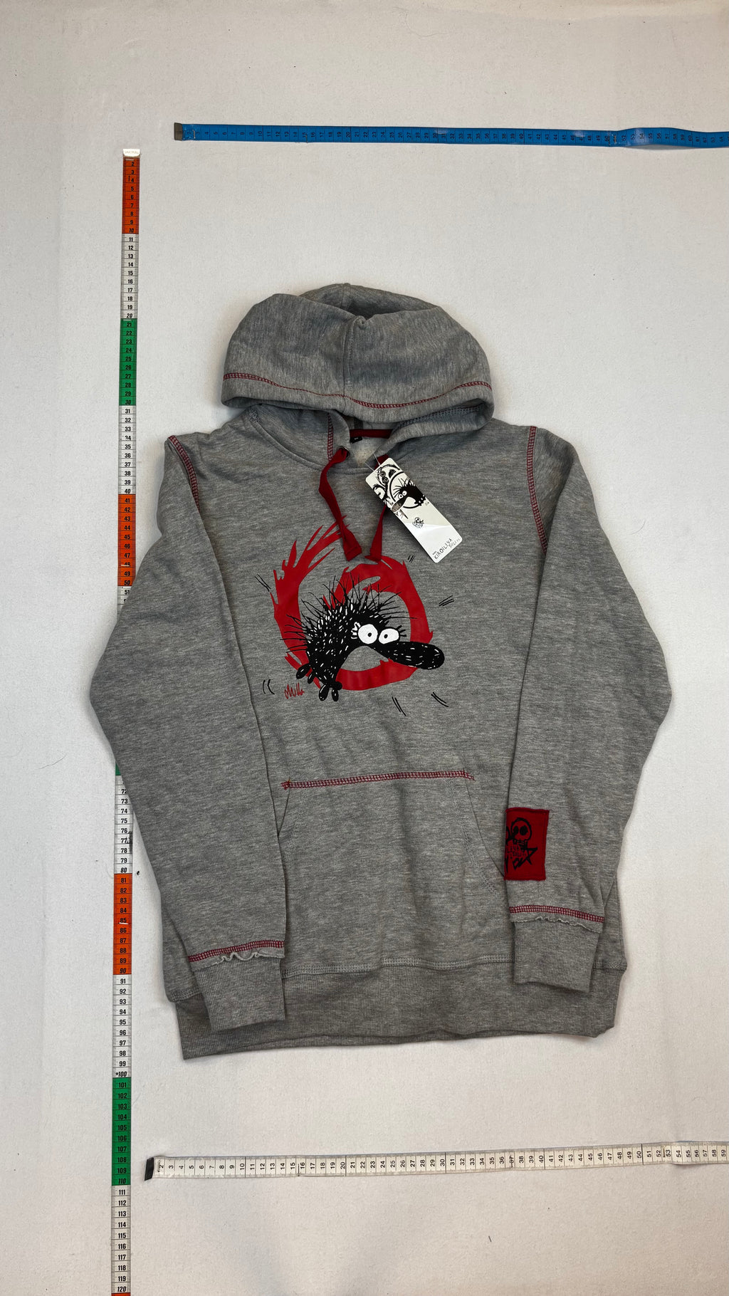 Kiroileva siili hoodie