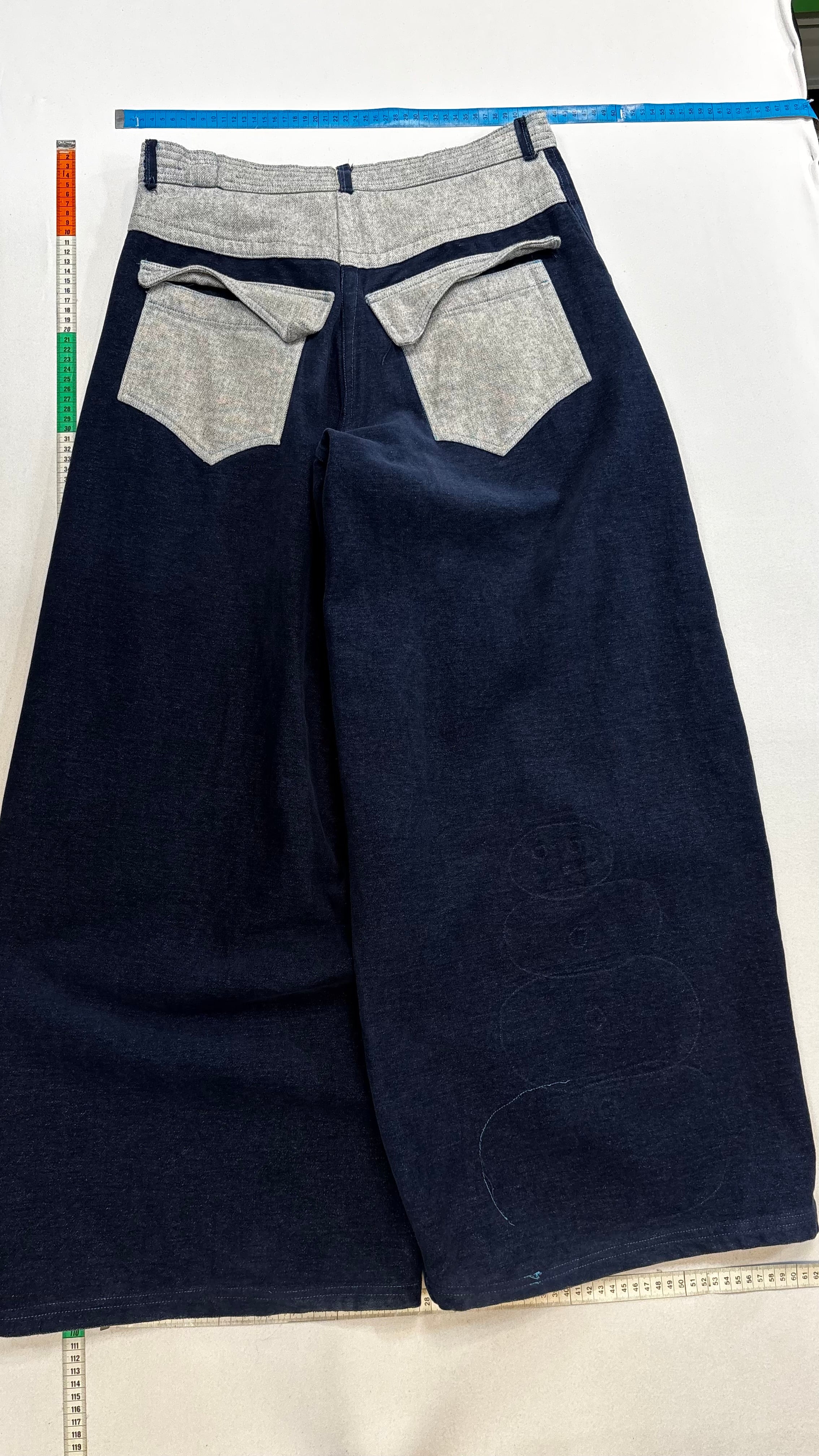 Baggy jeans