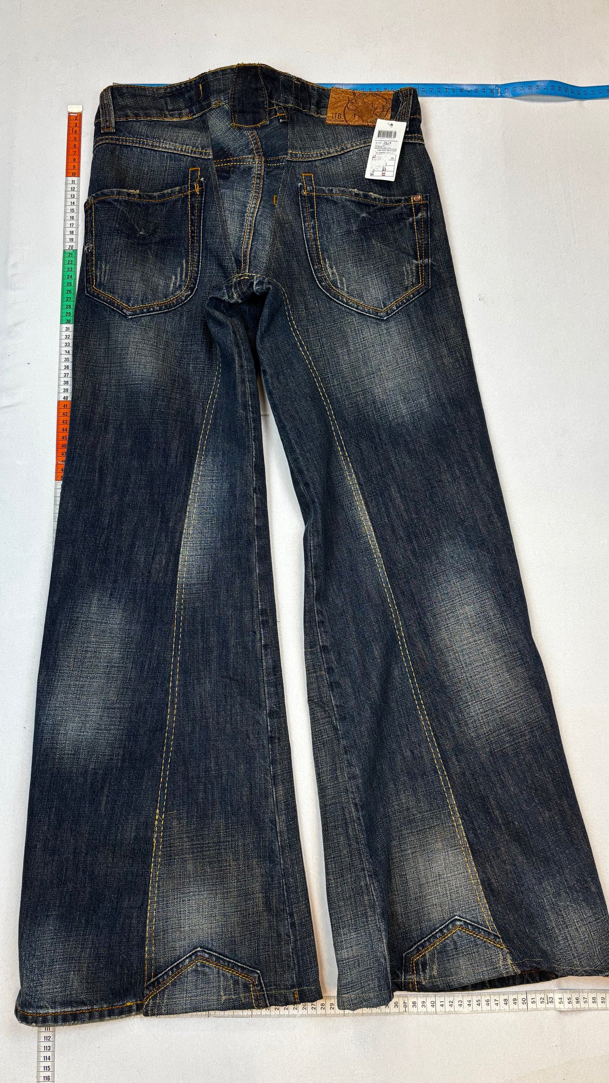 Flared jeans