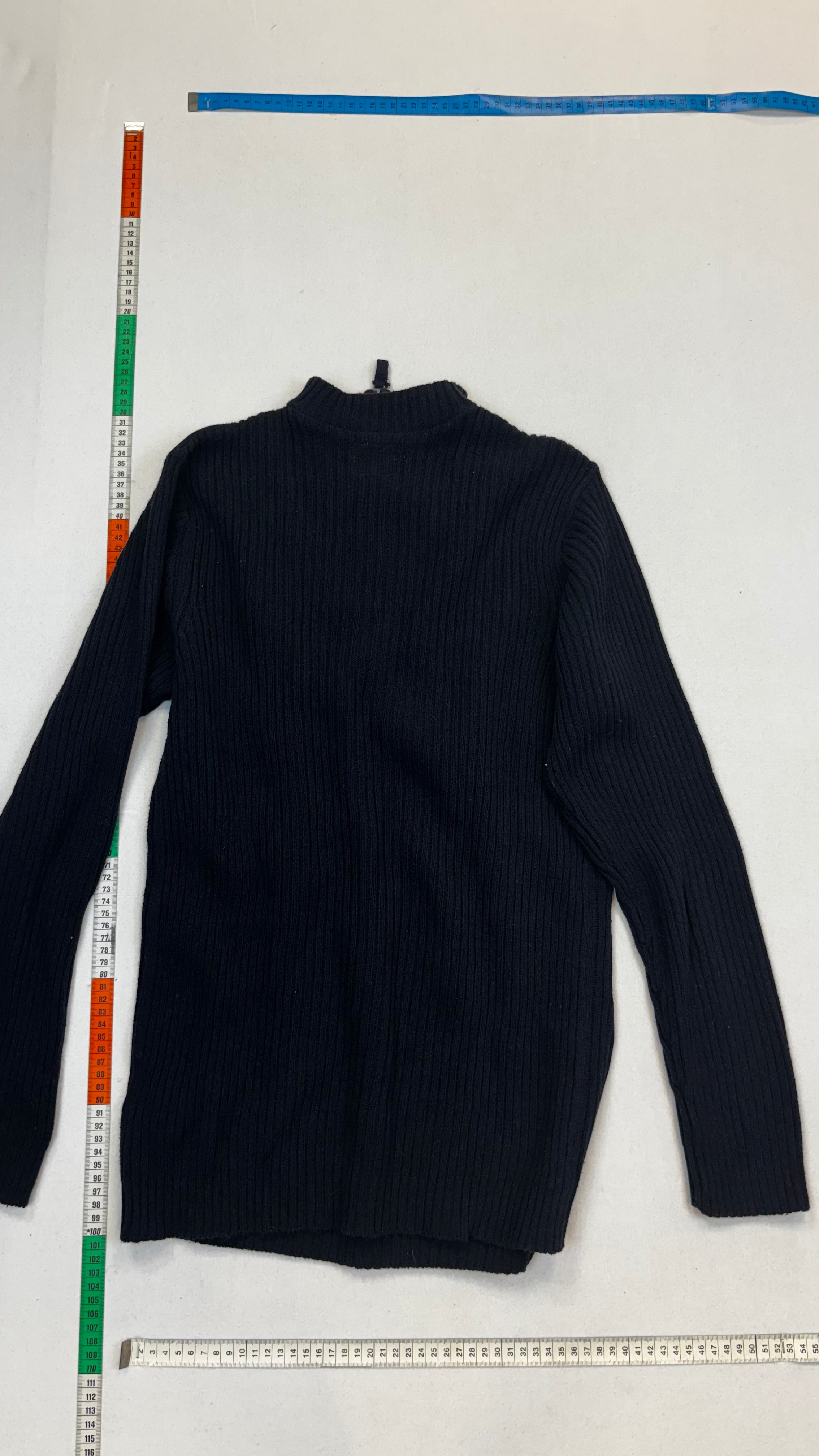 Guess knit