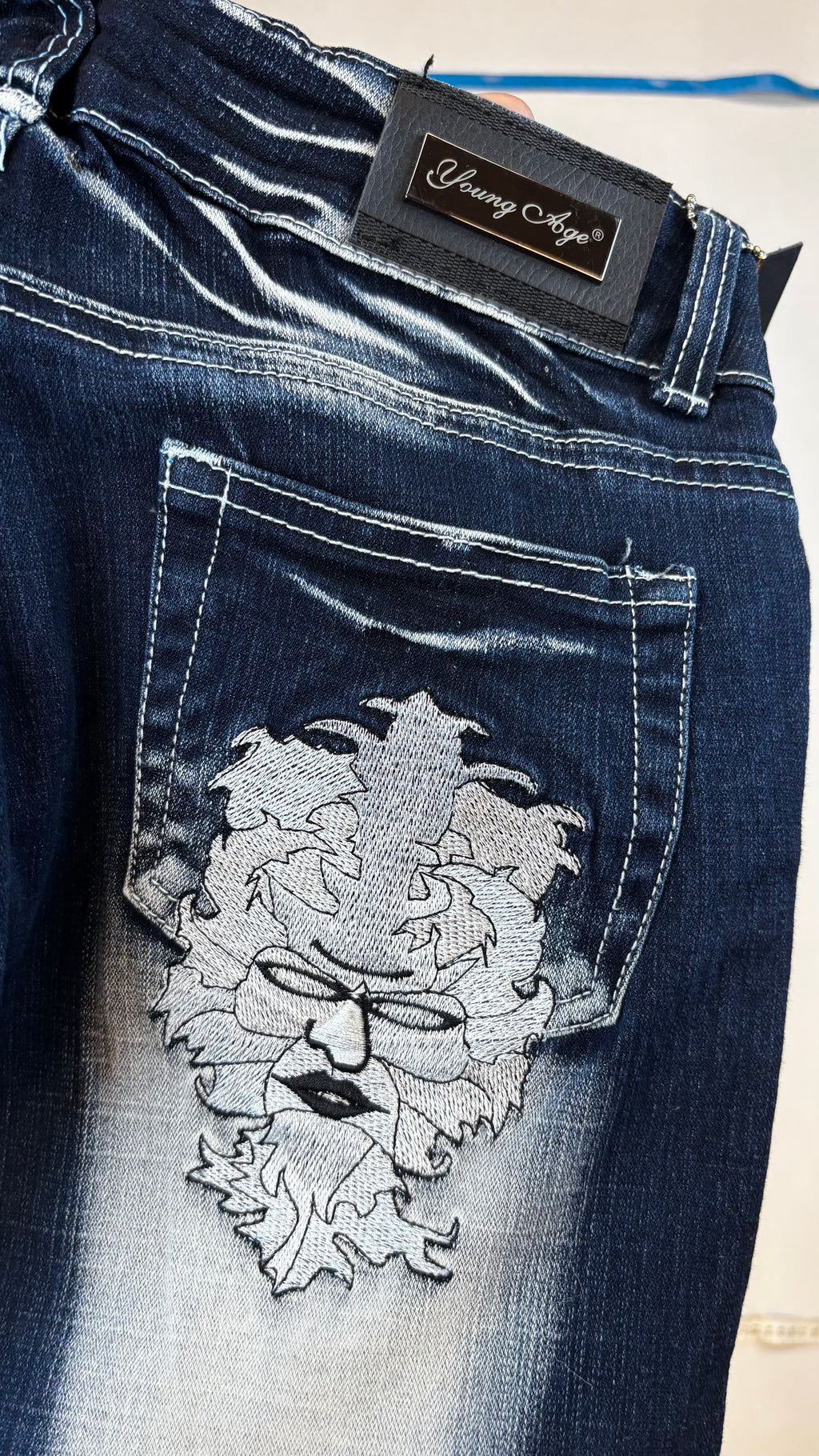 Young age bootcut jeans