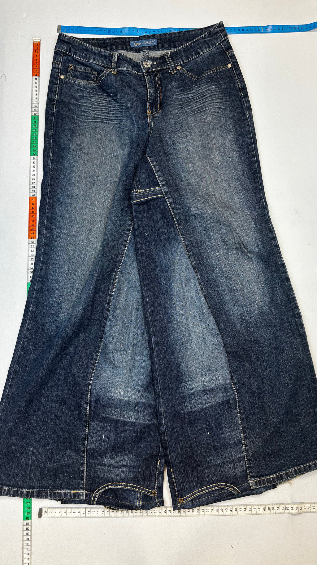 Flared jeans