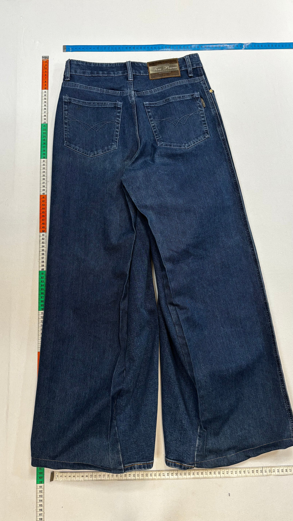 Baggy jeans