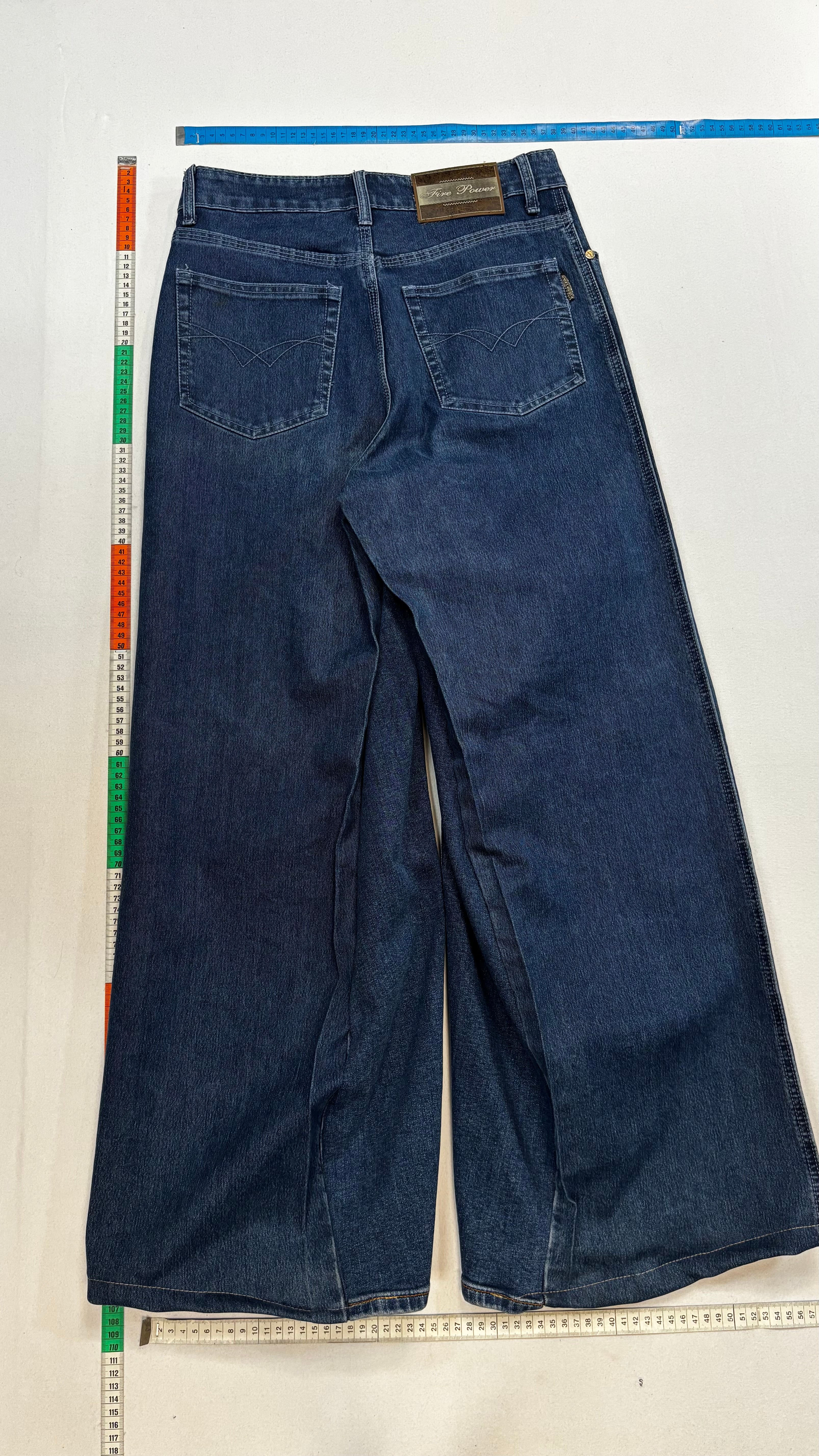 Baggy jeans
