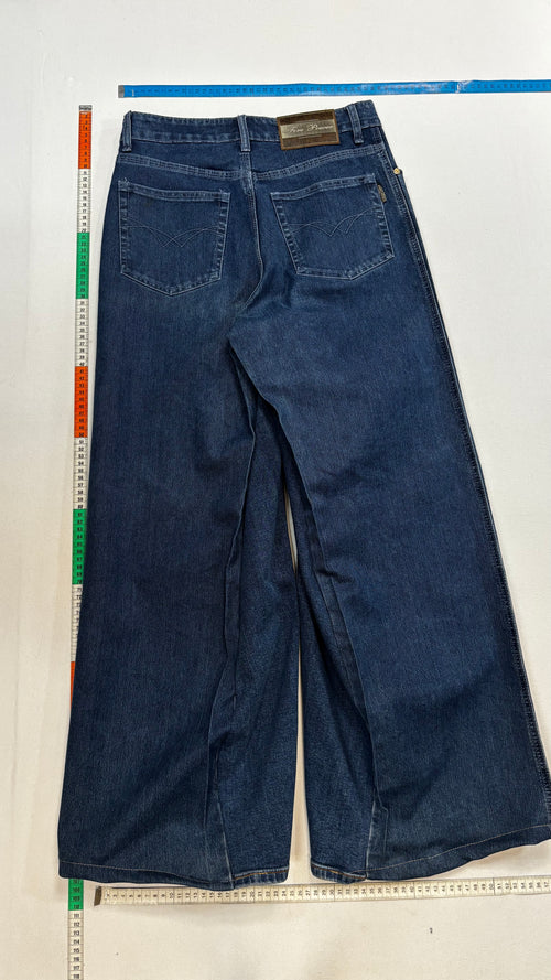 Baggy jeans