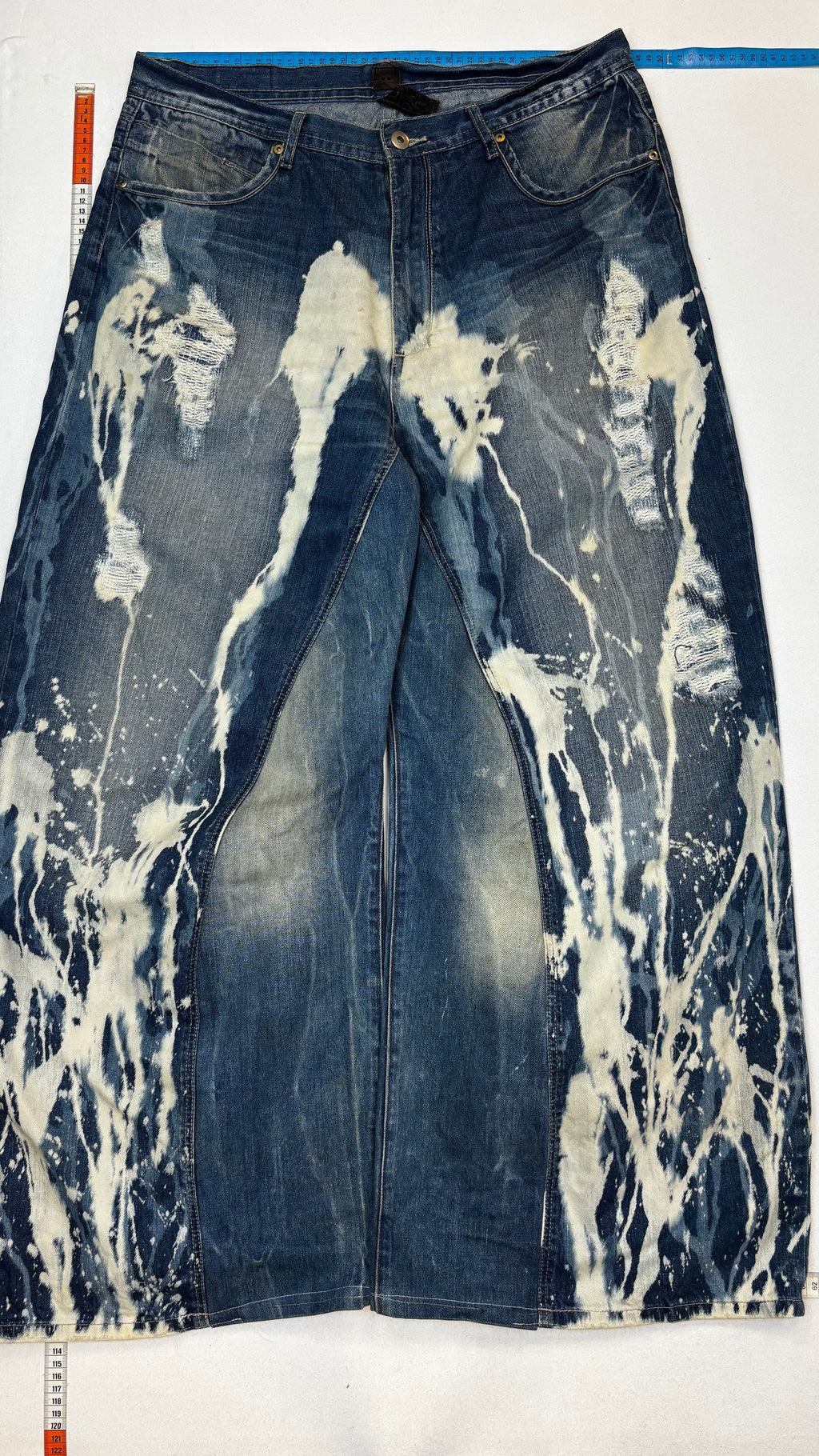Bleached baggy jeans