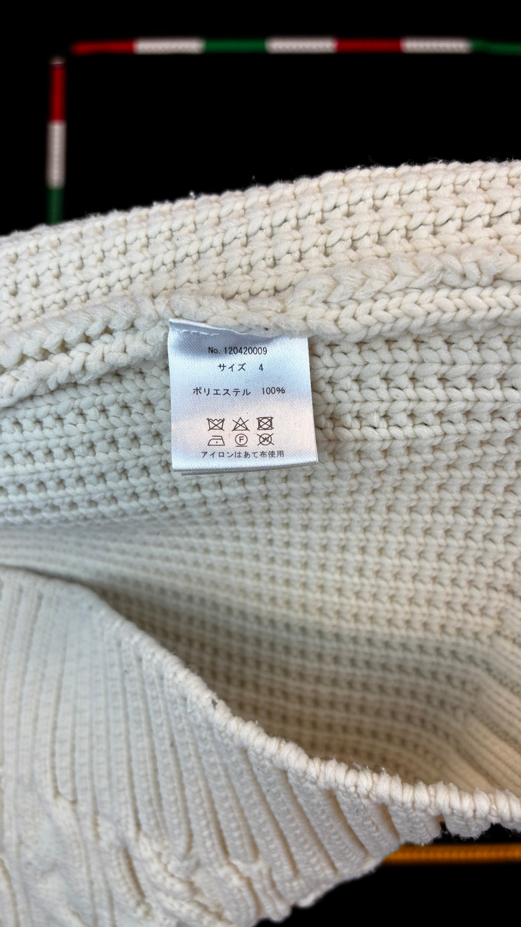 Number (N)ine sleevles knit