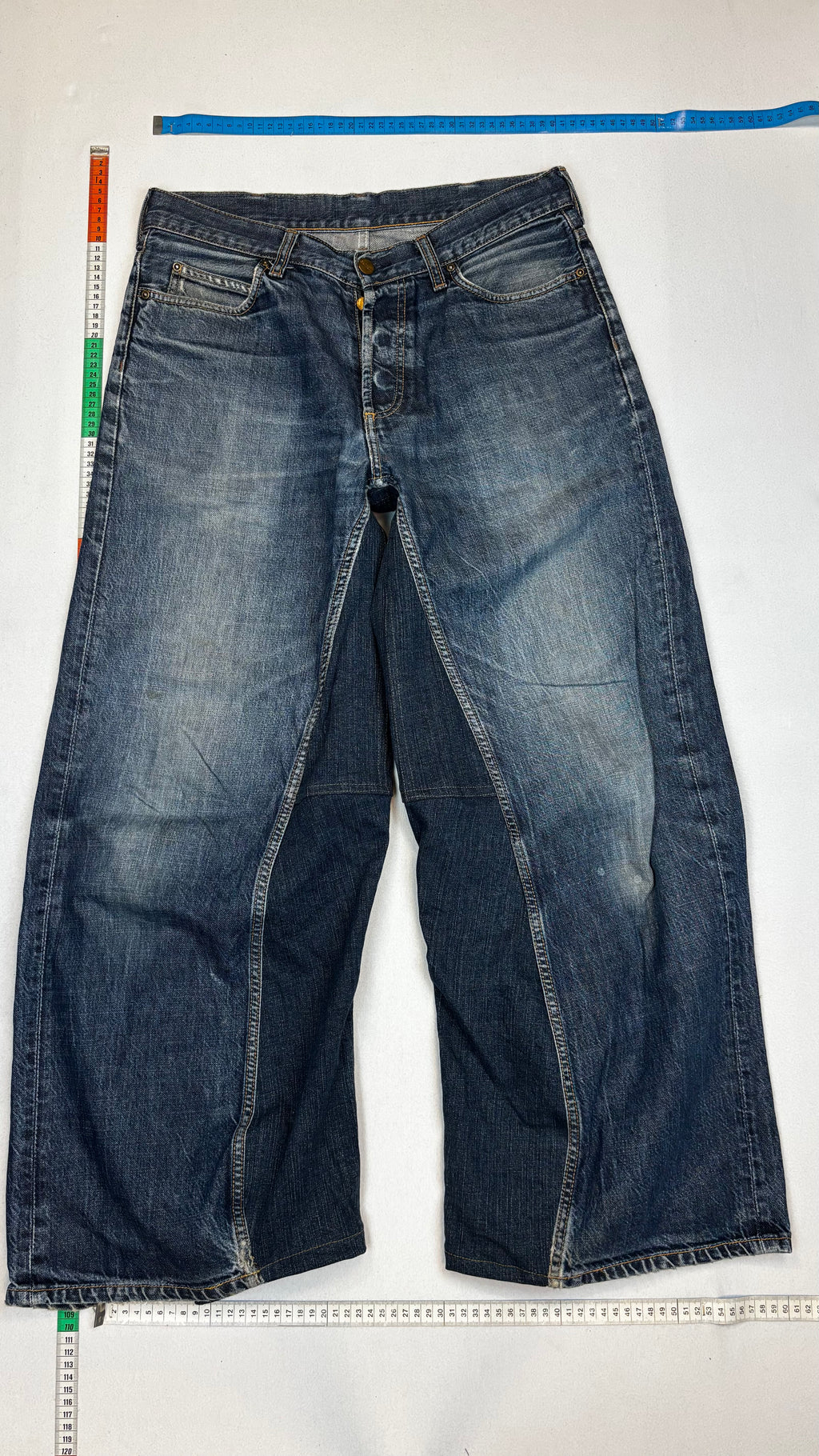 Carhart baggy jeans