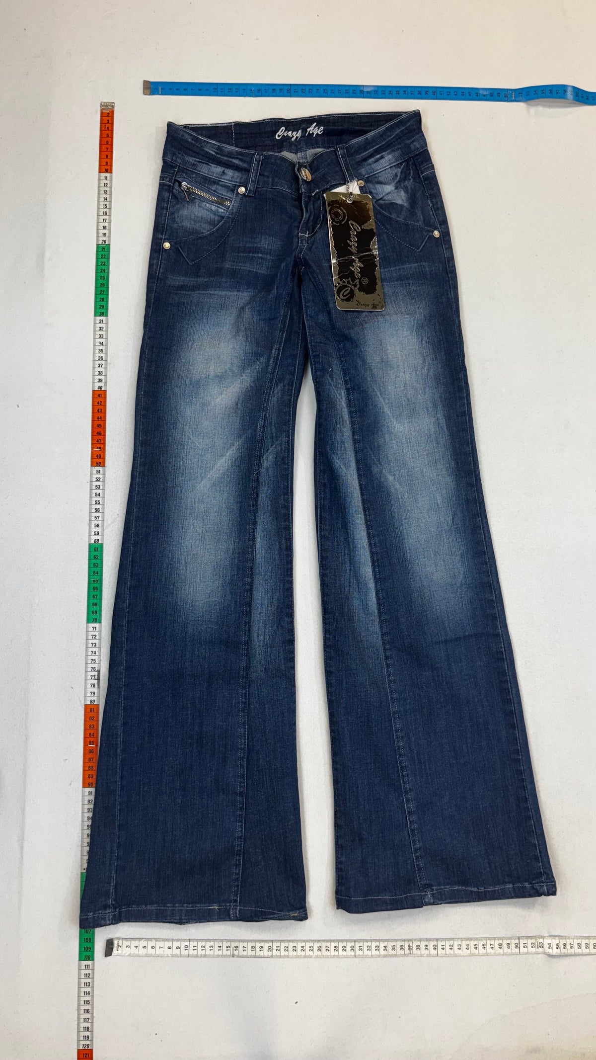 Crazy age flare jeans
