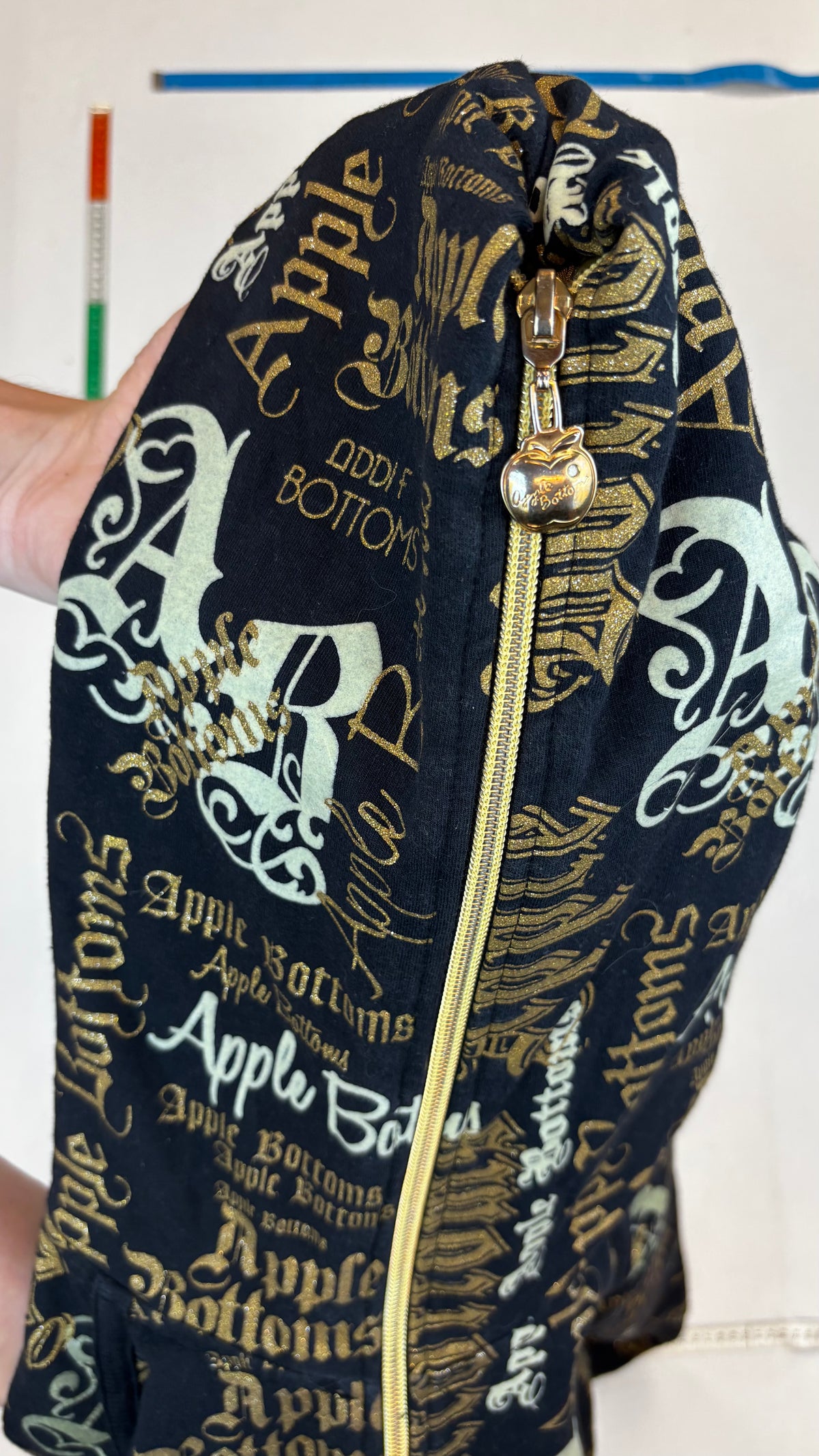 Apple bottom jeans Cropped zip up hoodie