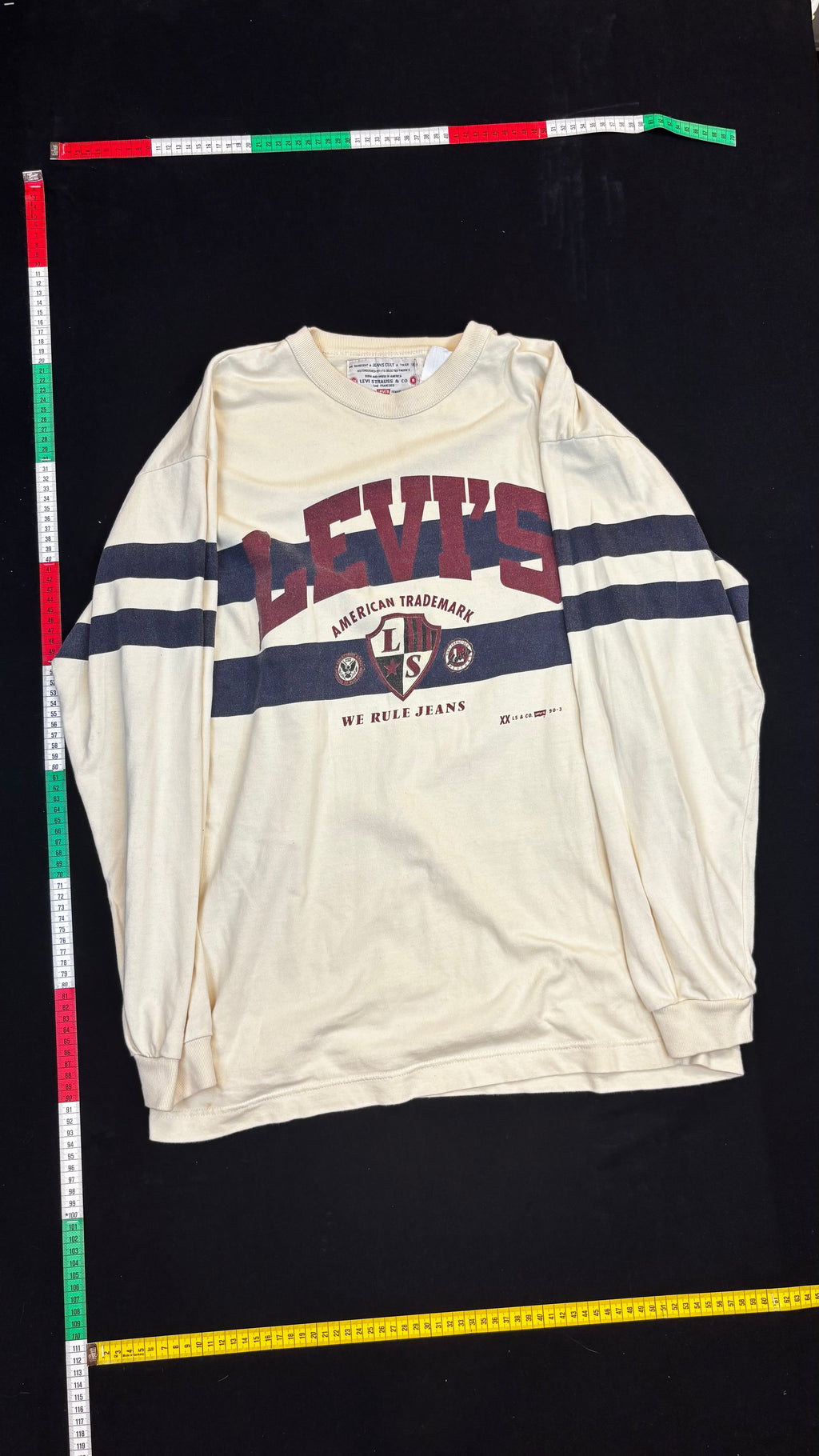 Vintage Levis longsleeve