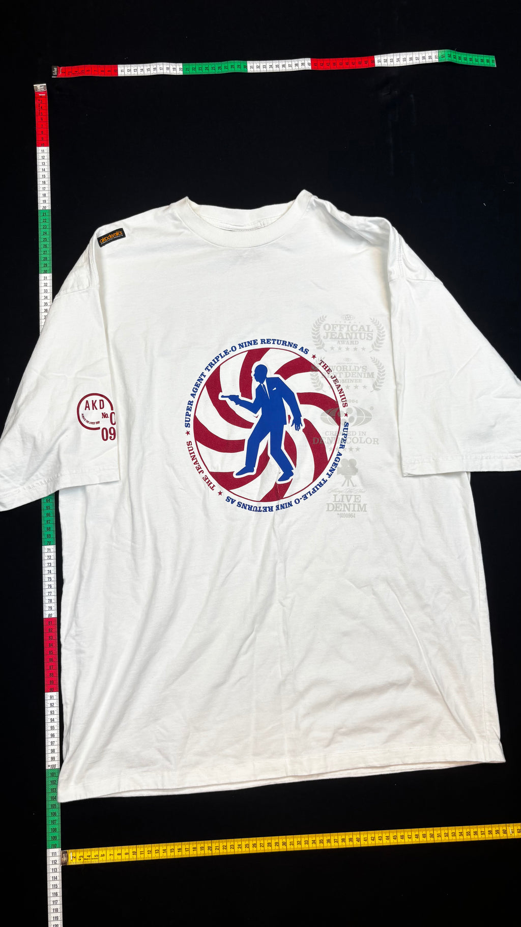Akademiks T shirt