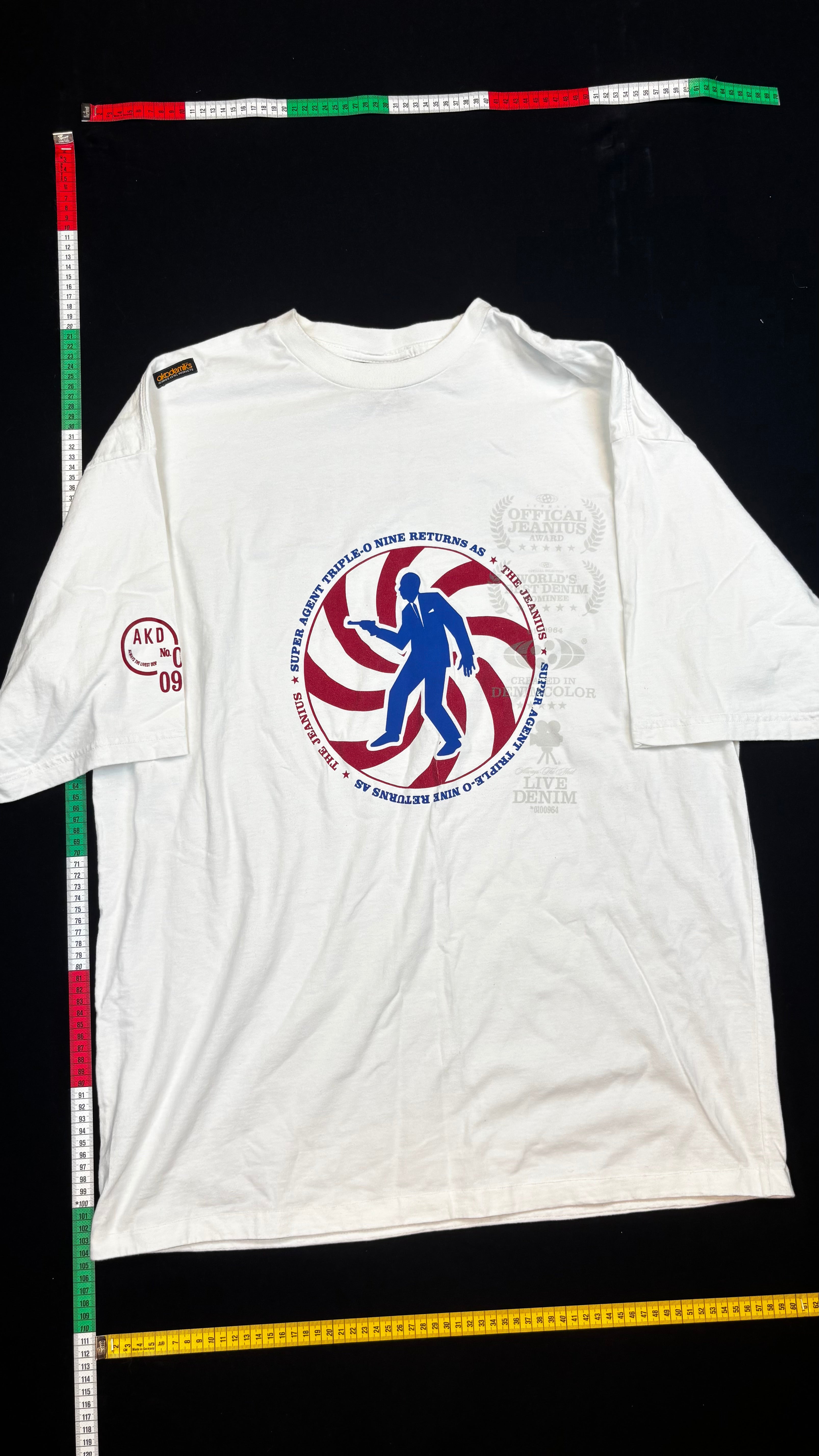 Akademiks T shirt